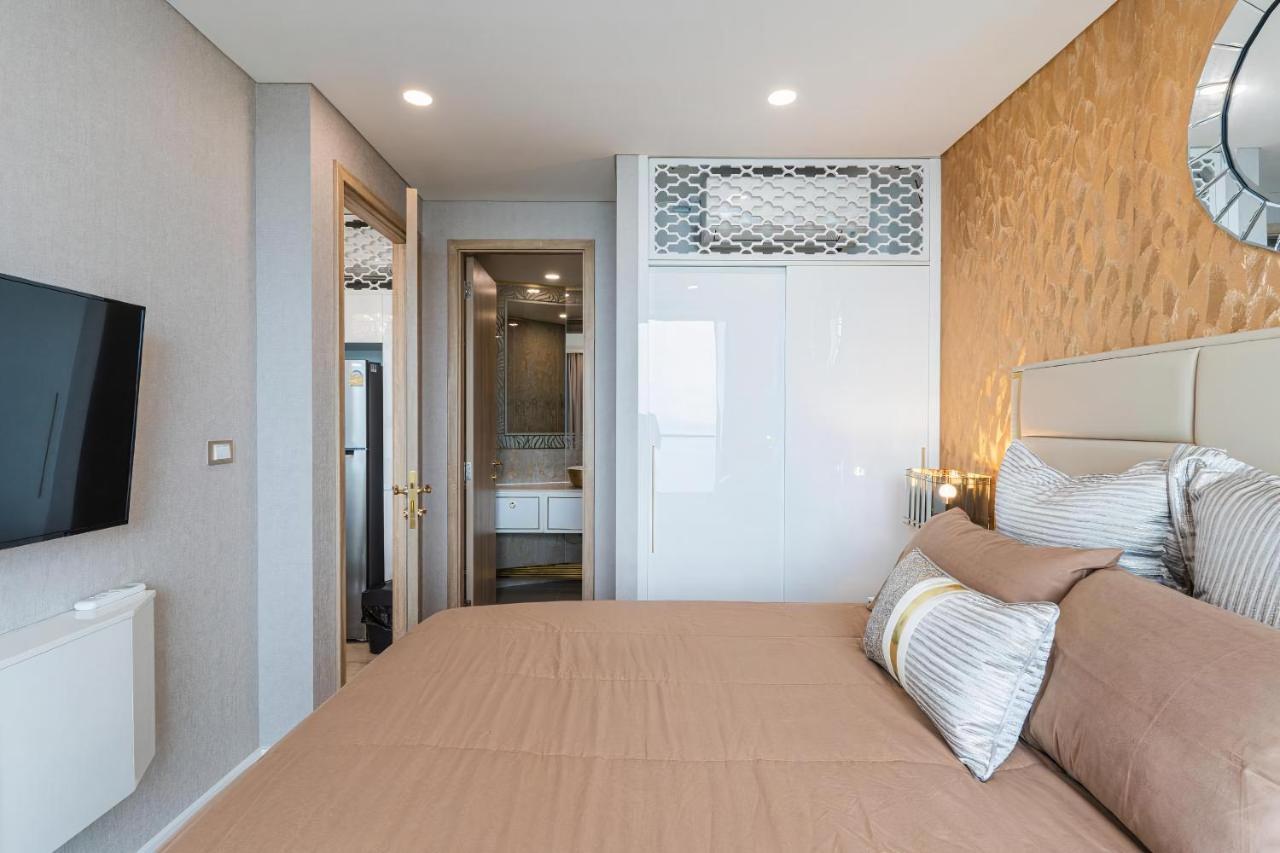 Luxury Sea View Room Beach Front Luxury ジョムティエンビーチ エクステリア 写真